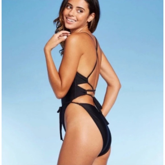 🎄 3/$35 4x 👯‍♀️Host Pick⚡️Xhilaration One Piece Monokini - Picture 3 of 12